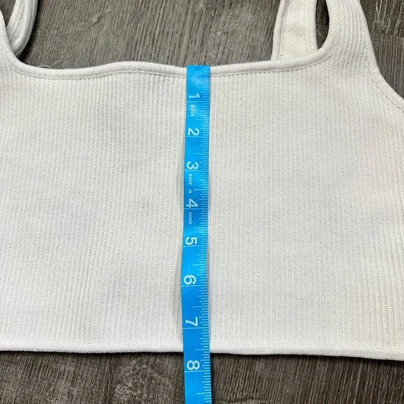 Kendall & Kylie crop tank - Picture 3 of 7